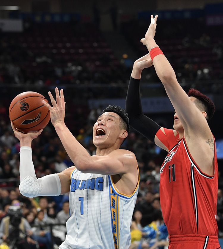 九游体育-里程碑夜北京首钢篮板制胜，社区盾赛前刷纪录，信心回归，心理建设被强调(东北解放纪录铁马冰河)